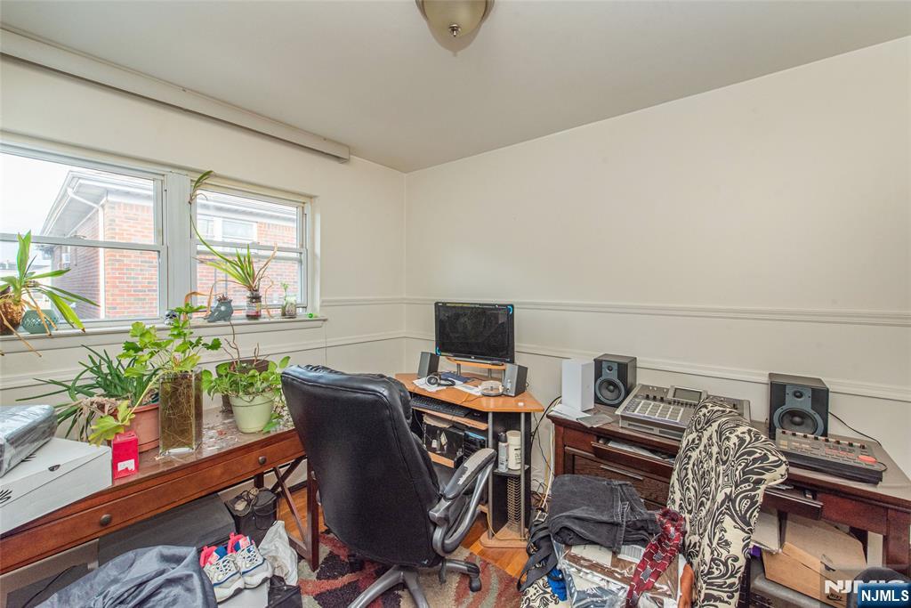 Homes for sale in Fairview, NJ | 233 9th St, Fairview, NJ 07022 | MLS# 26014906