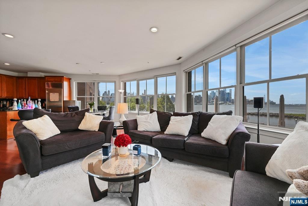 20 Ave At Port Imperial #202 — photo 7