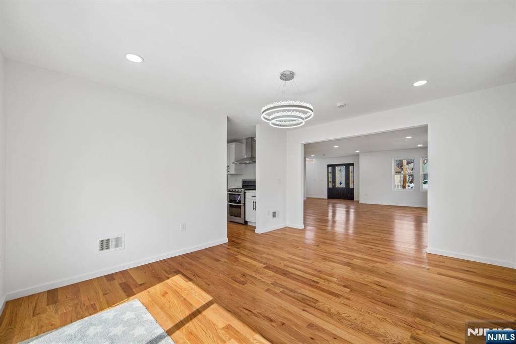 207 Lake Shore Drive