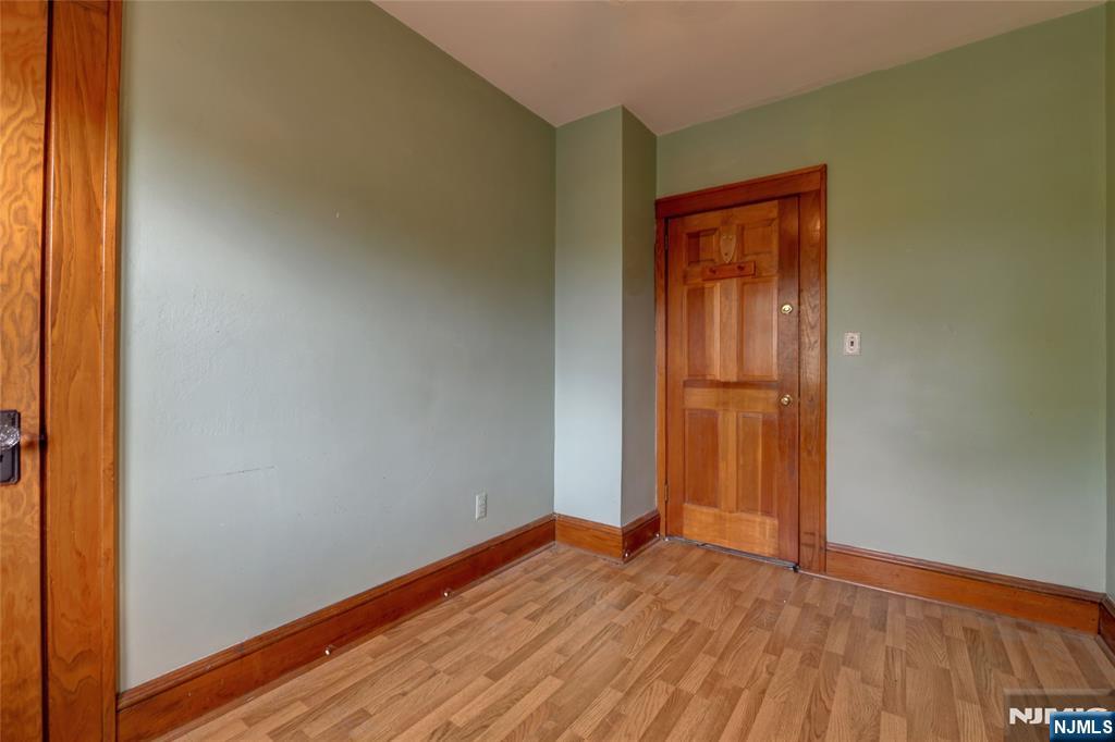 15-14 Bellair Avenue, Fair Lawn, NJ 07410 Listing Photo  24