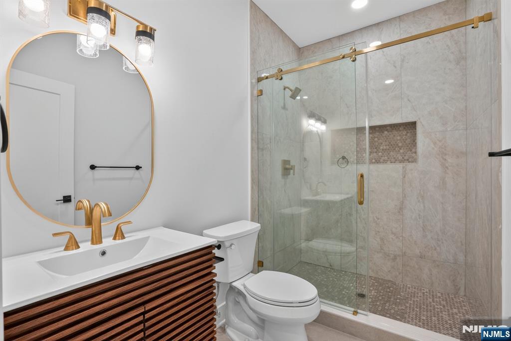 81 Ridge Drive — photo 32