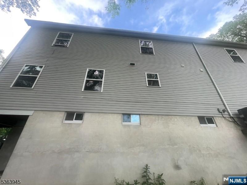 42 Riverlawn Drive - Photo 3