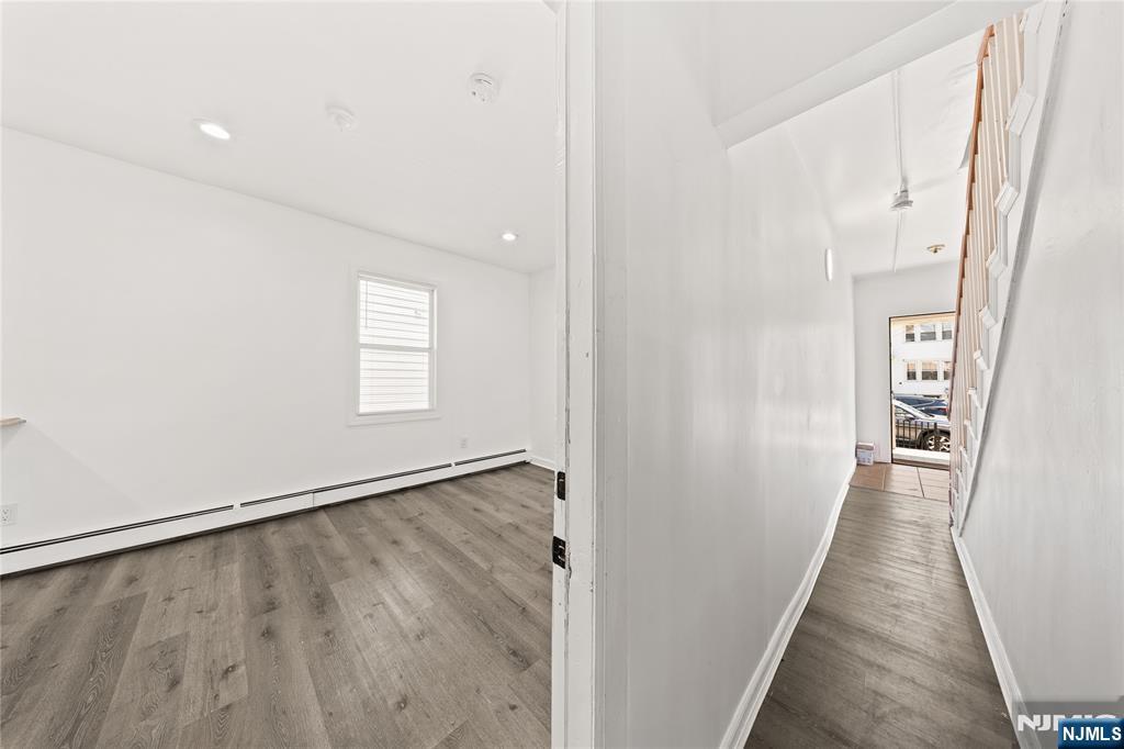 130 Park Avenue 1R - Photo 5