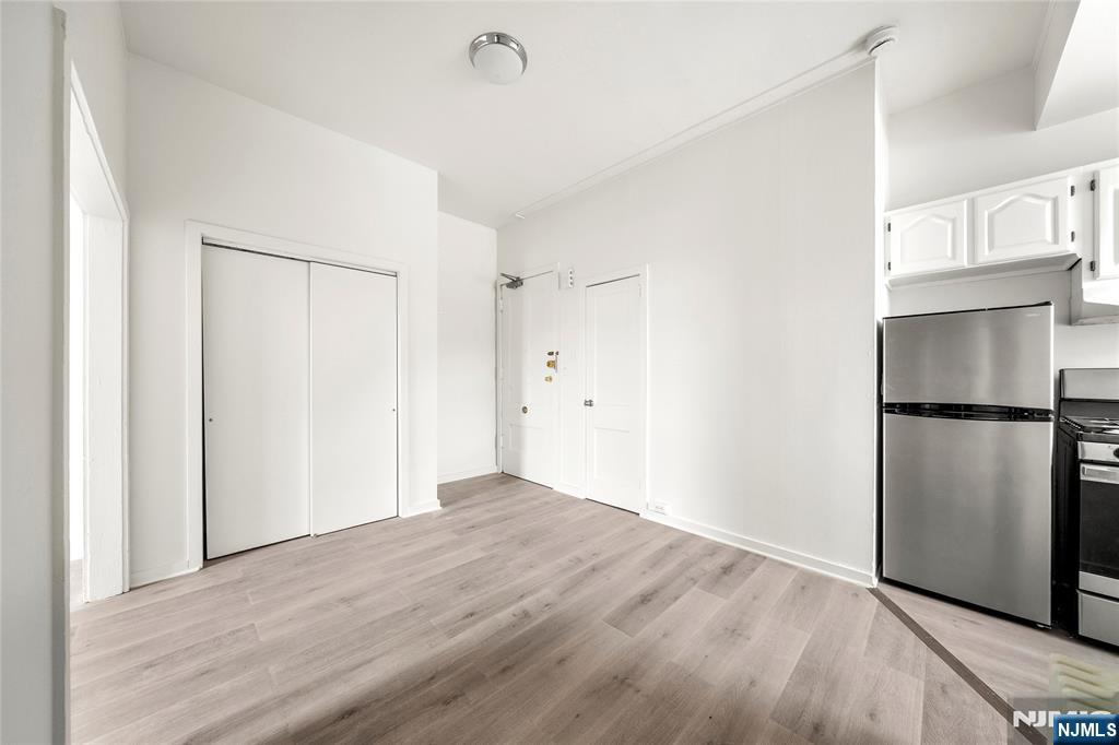 214 Closter Dock Road #4 - Photo 4
