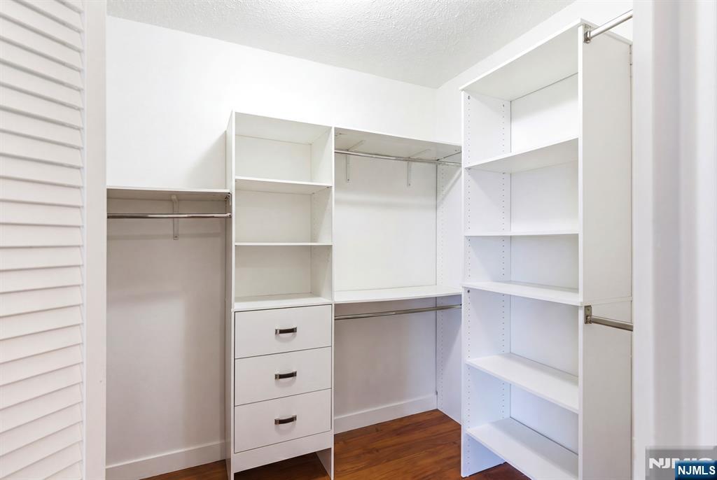 831 Harmon Cove Tower