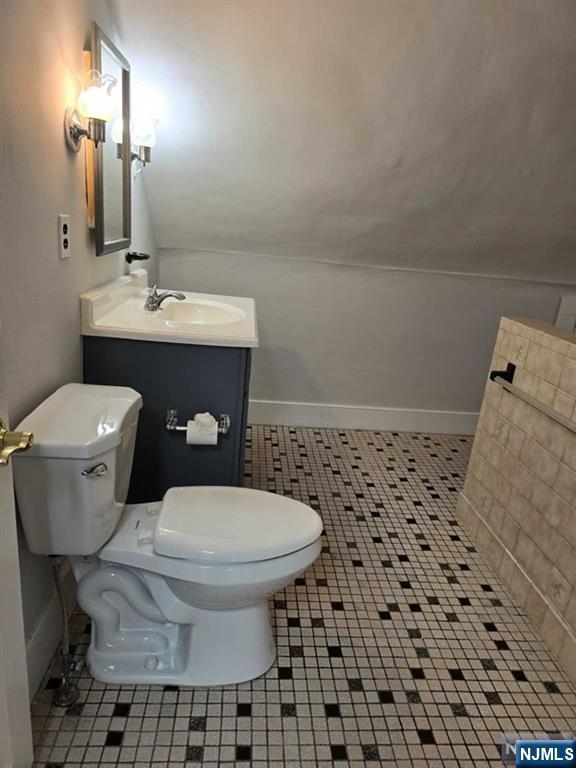 3rd flr bathroom