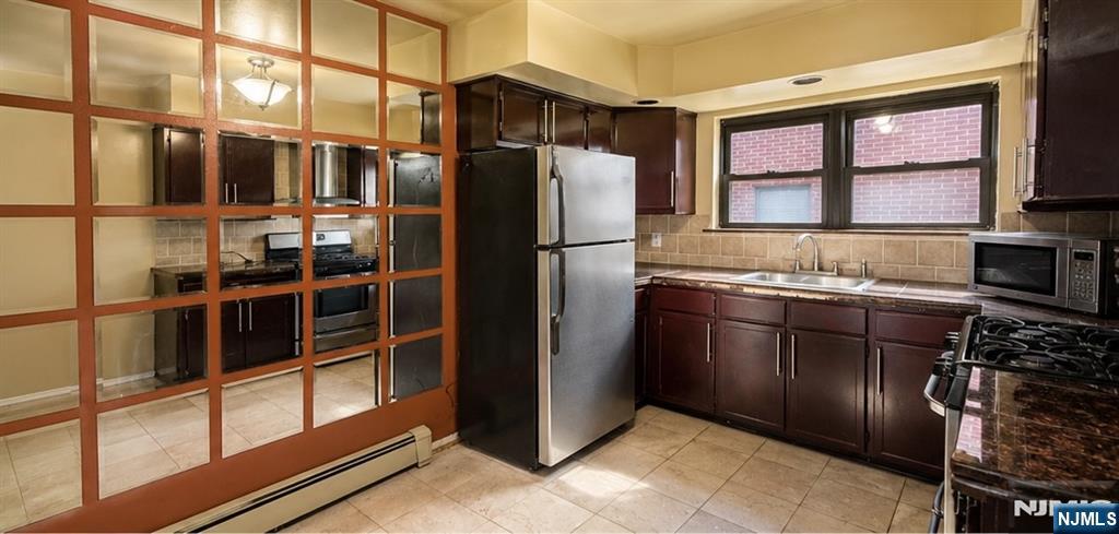 183 Terhune Ave #3, Lodi, NJ 07644