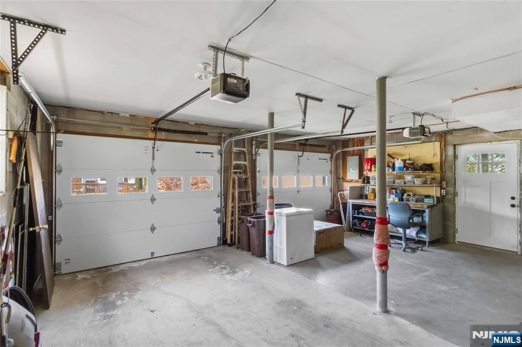 400 Lake Shore Drive, West Milford, NJ 07421 Listing Photo  37