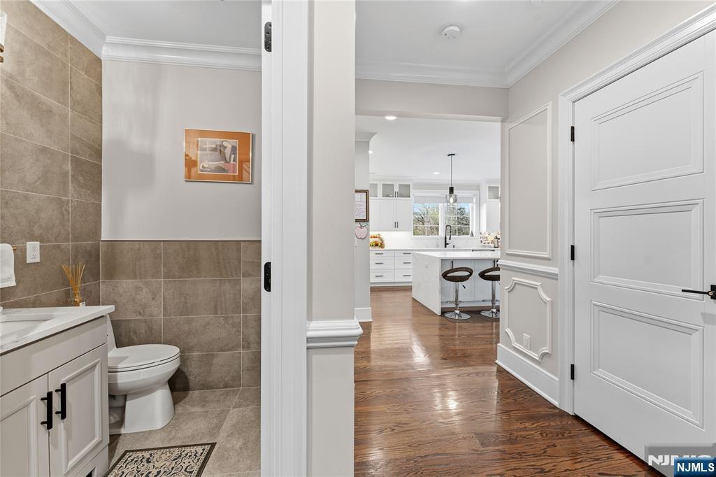 281 Beaufort Avenue — photo 32
