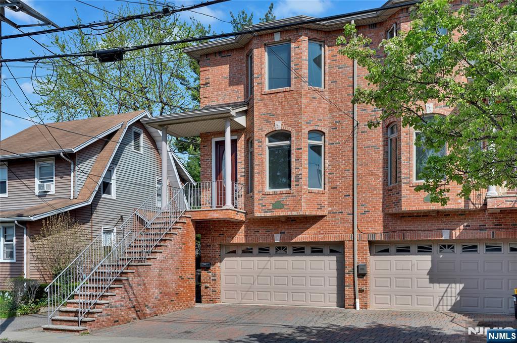 236 COLUMBUS Avenue #A — photo 6
