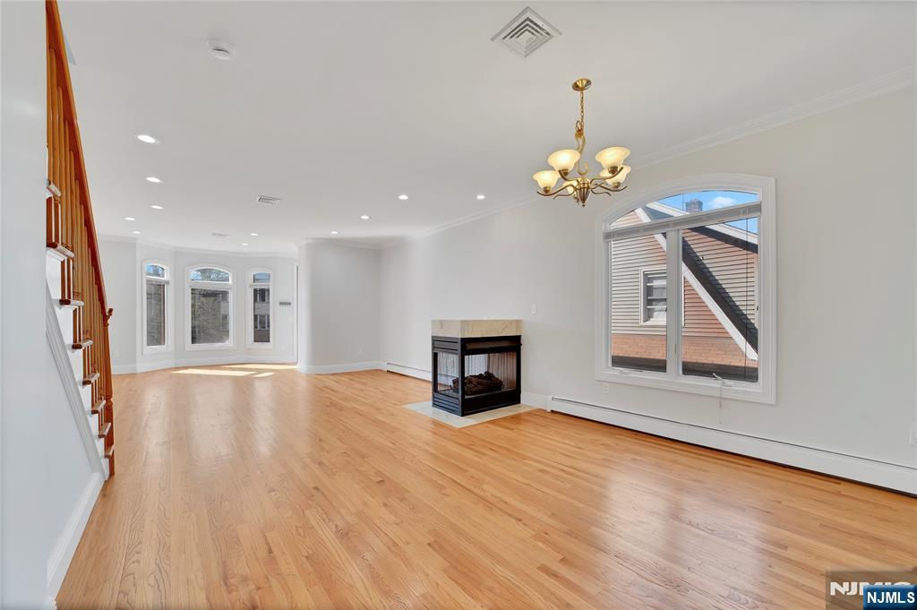 236 COLUMBUS Avenue #A — photo 8