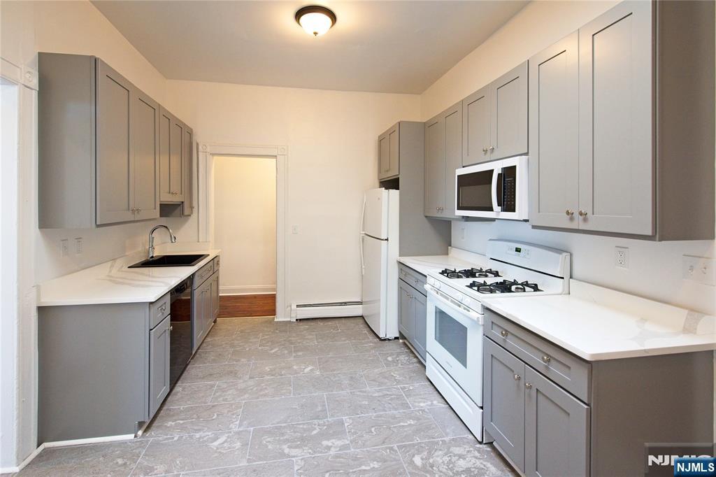 <p>Listings That Reflect Our Standards</p>