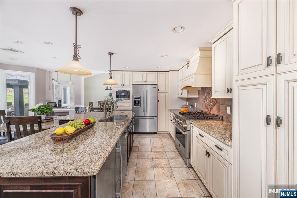 19 Harwood Place, Wayne, NJ 07470 Listing Photo  19