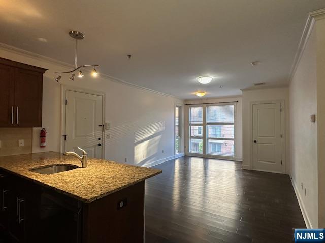 255 Laird Avenue 6 - Photo 12
