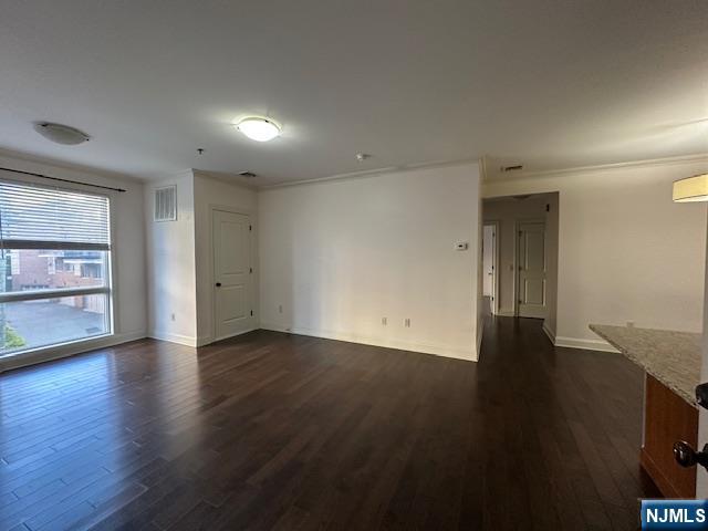255 Laird Avenue 6 - Photo 14