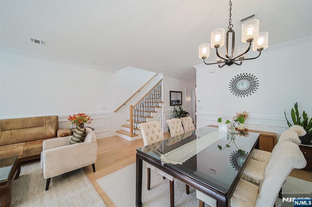529 Lincoln Street B - Photo 5