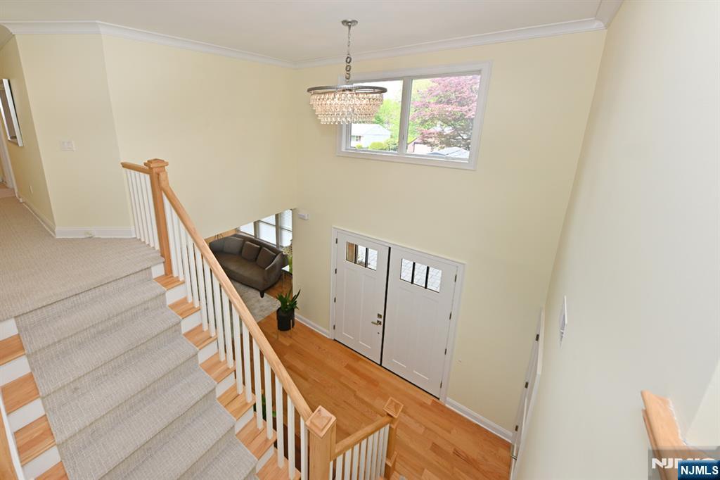 11 Lincoln Avenue — photo 22