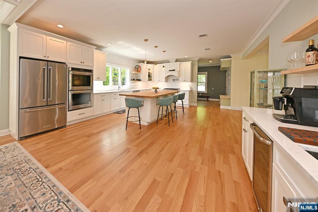 11 Lincoln Avenue — photo 9