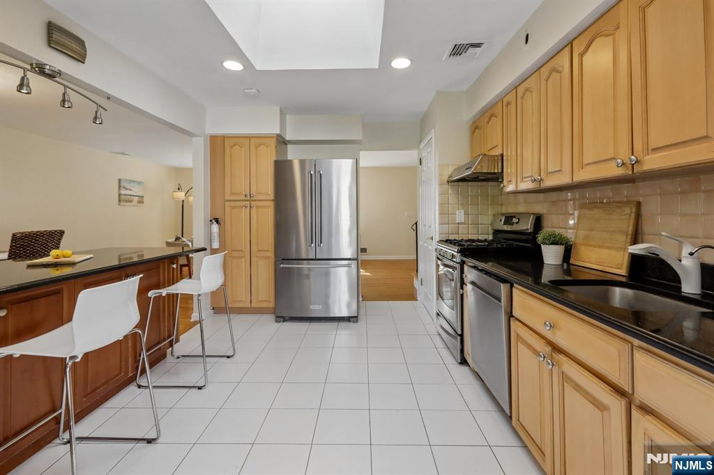 267 Pershing Avenue — photo 14