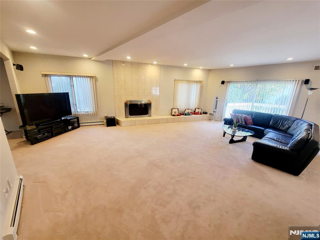 307 Center, Englewood Cliffs, NJ 07632 Listing Photo  8