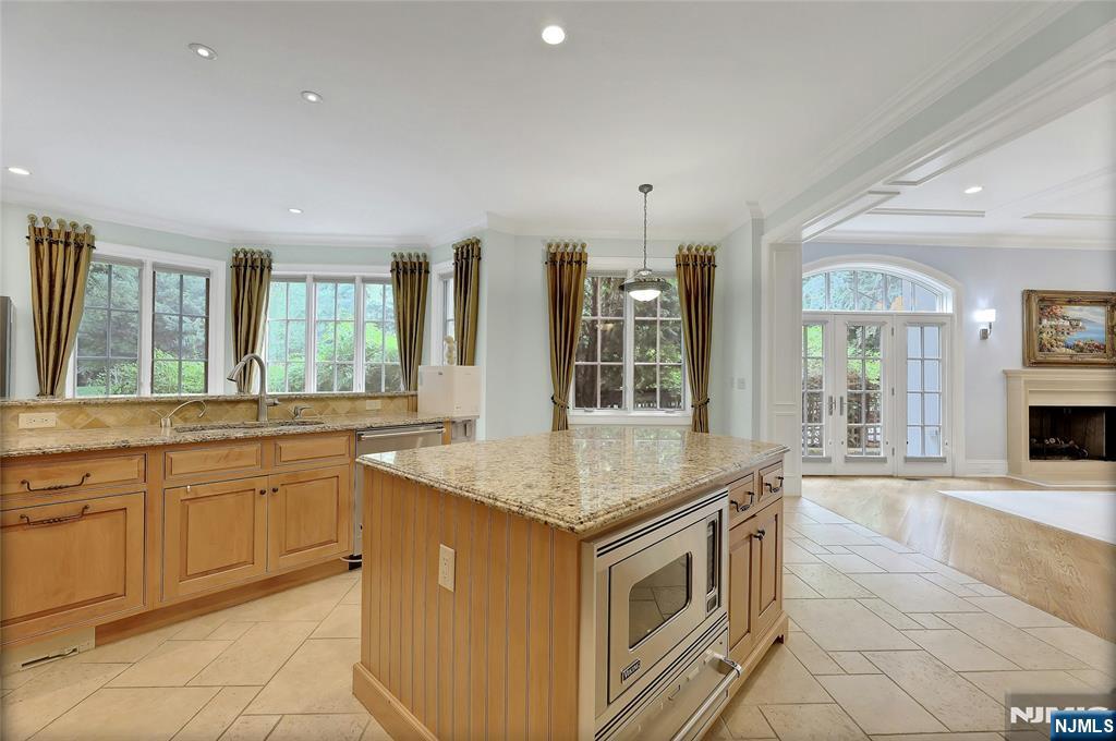 414 Bellaire Drive — photo 14