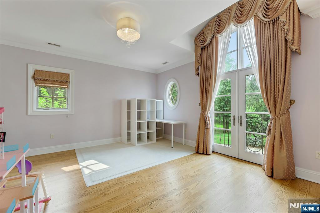 414 Bellaire Drive — photo 24
