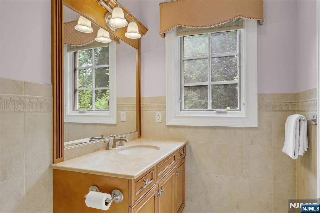 414 Bellaire Drive — photo 25