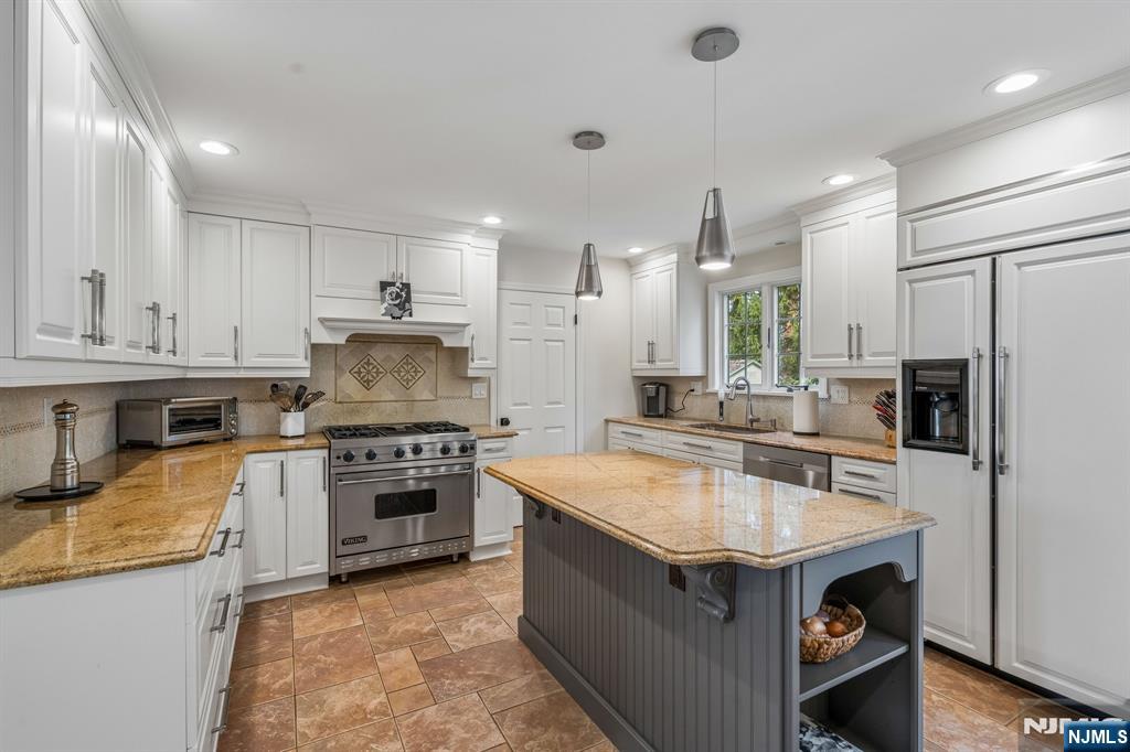 2 Barnstable Court — photo 15