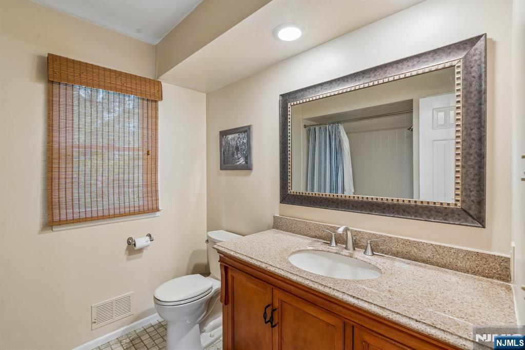 2 Barnstable Court — photo 30