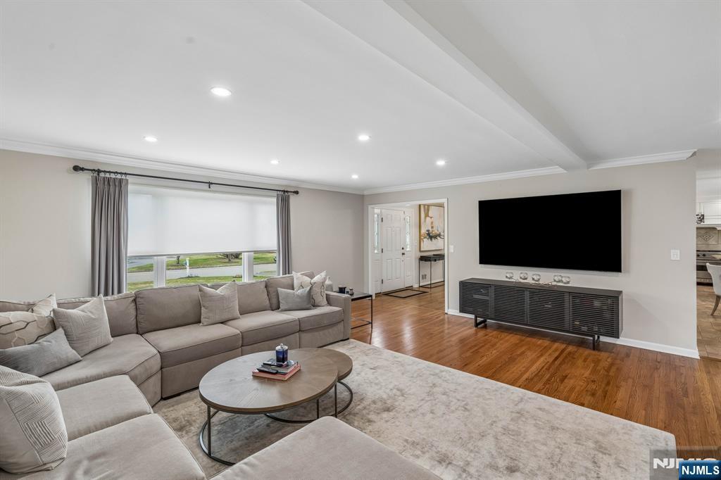 2 Barnstable Court — photo 6