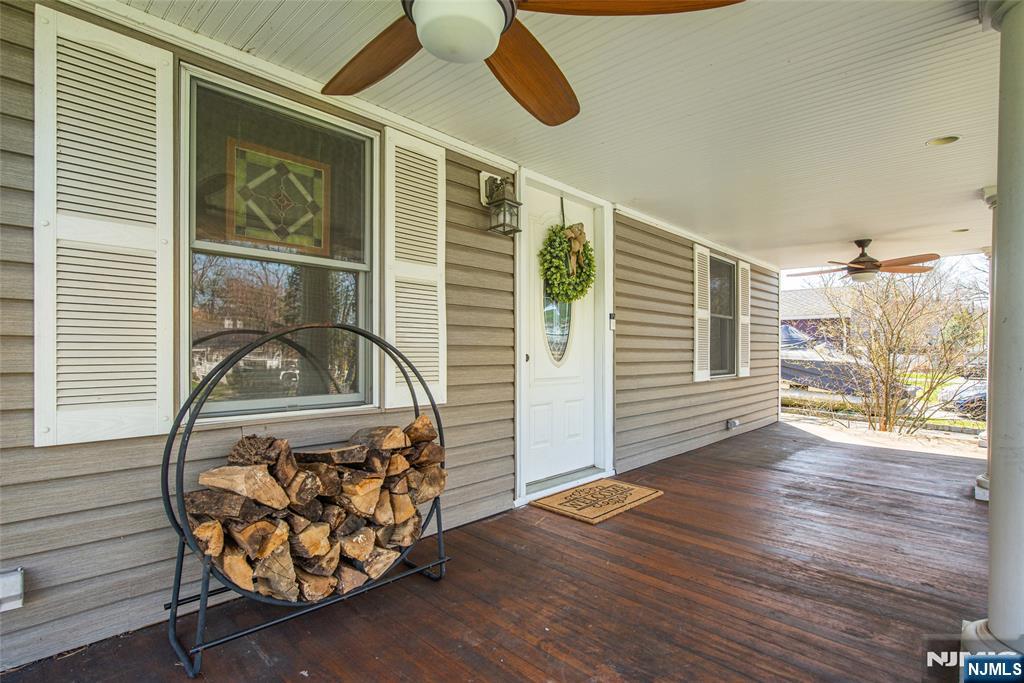 63 Ramapo Road - Photo 3