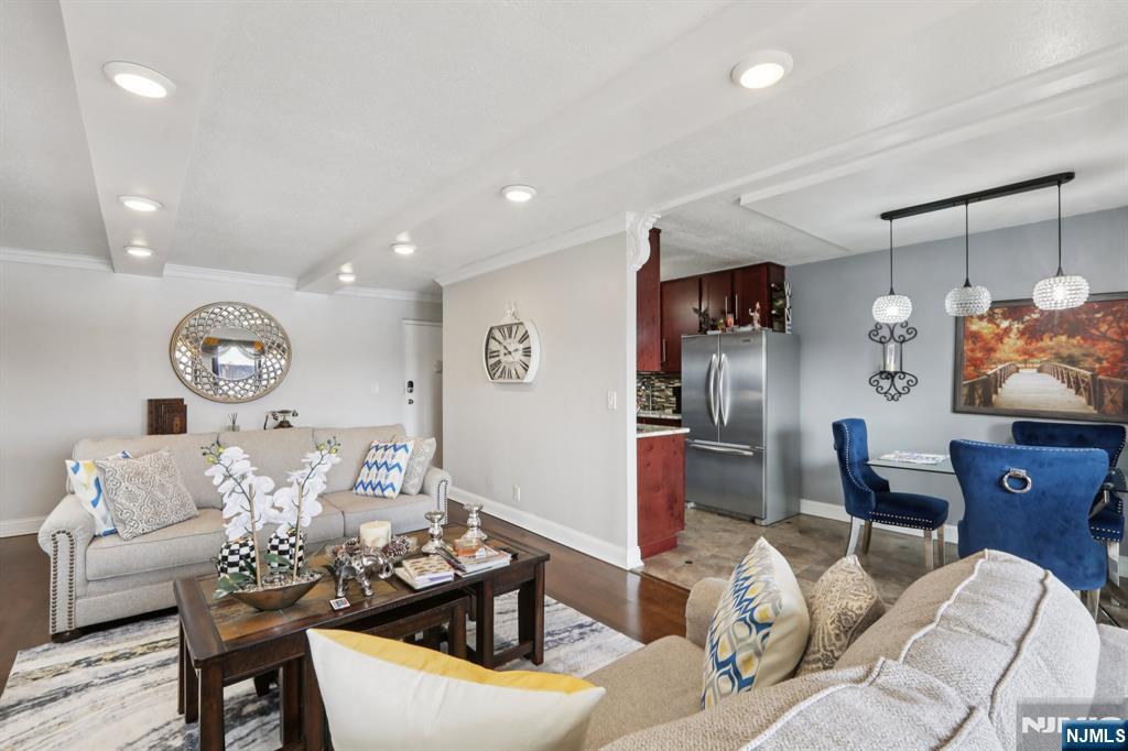 150 Overlook Avenue 7F - Photo 4