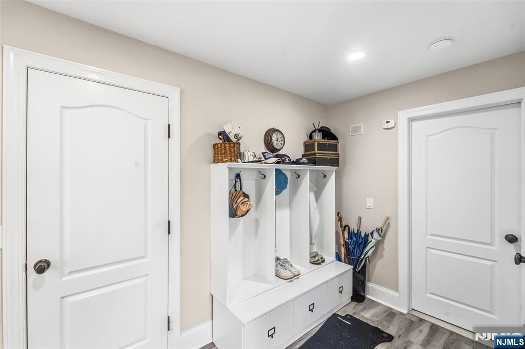 27 Pine Hill Road — photo 15