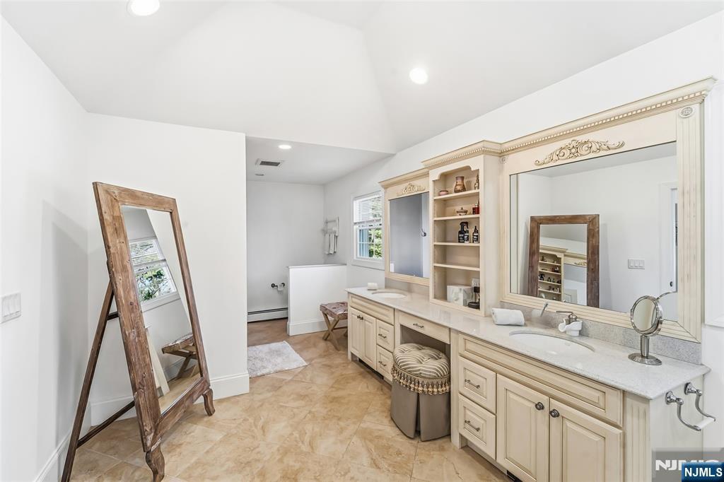 27 Pine Hill Road — photo 35
