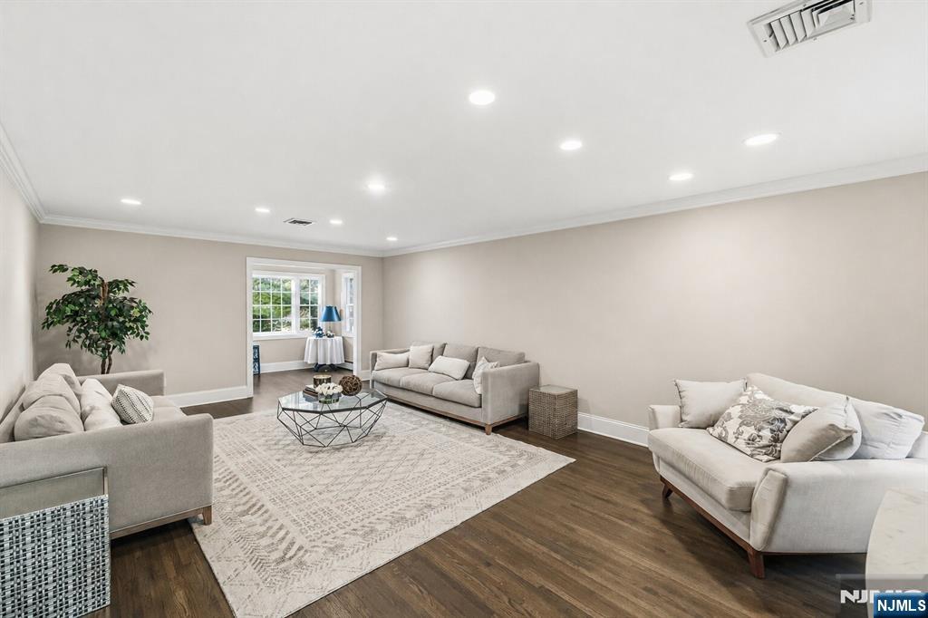 27 Pine Hill Road — photo 6