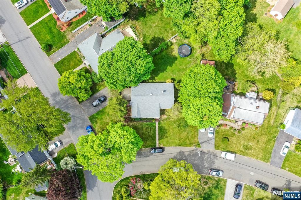 3 Burton, Cresskill, NJ 07626 Listing Photo  25
