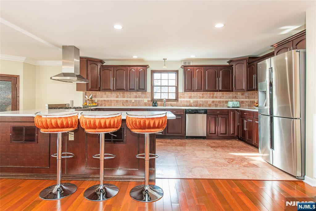 35 Waughaw Road — photo 8