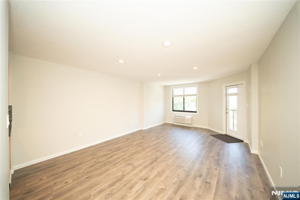 115 Polifly Road 5D - Photo 3