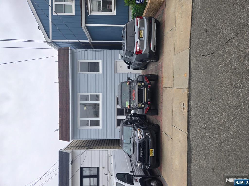 82 Grant Street - Photo 2