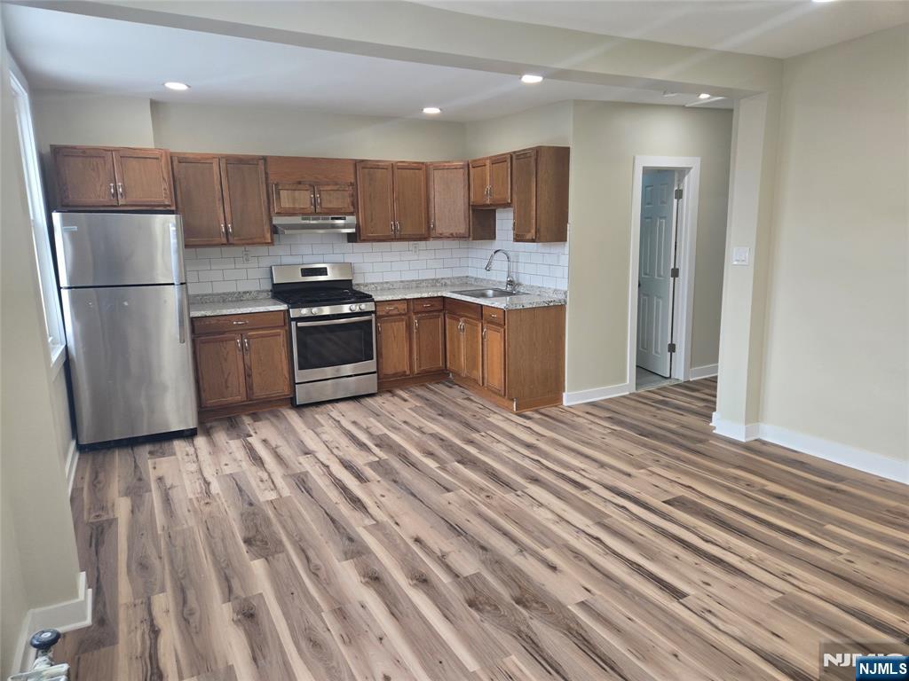 82 Grant Street - Photo 3