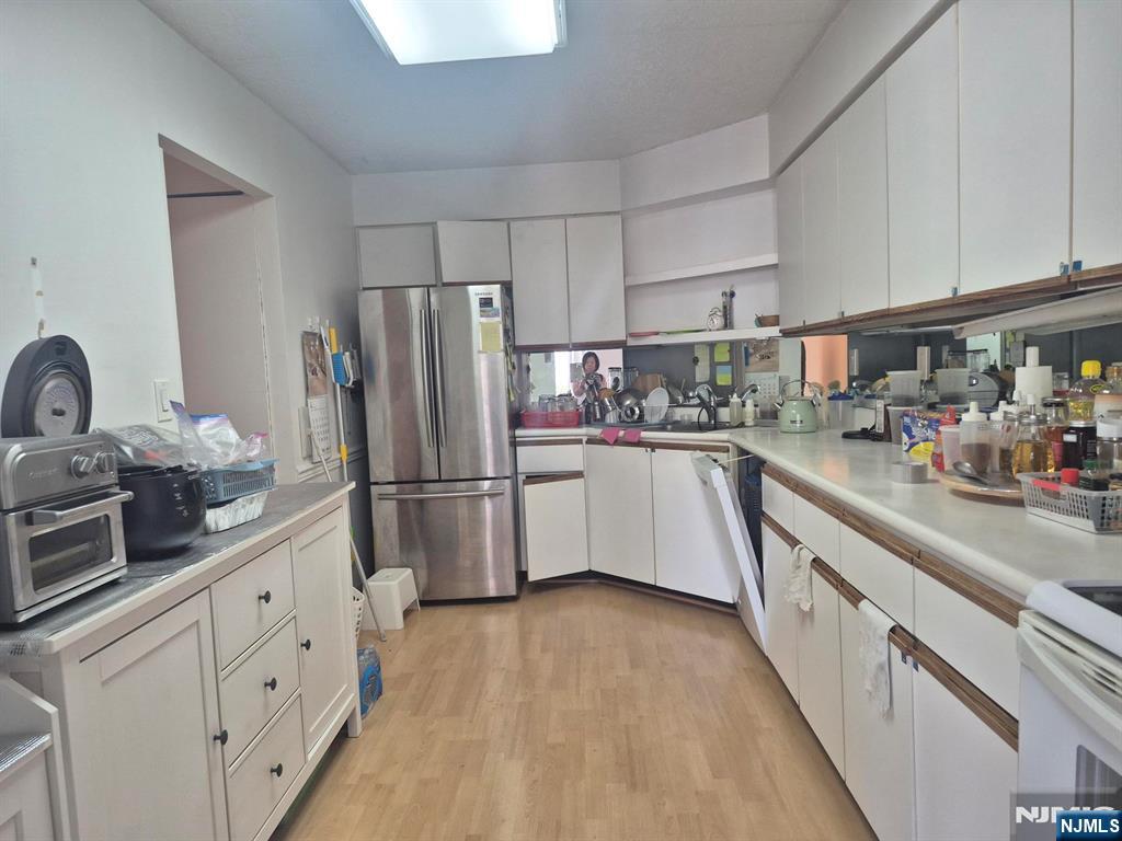 1055 River Road 902 - Photo 5