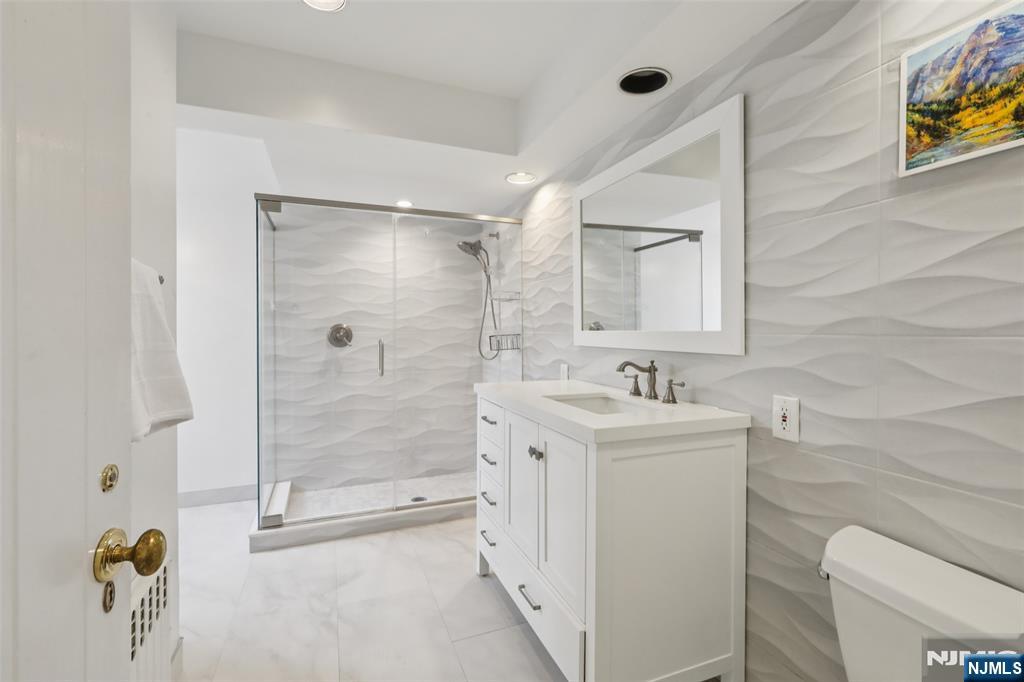 400 Heights Road — photo 19
