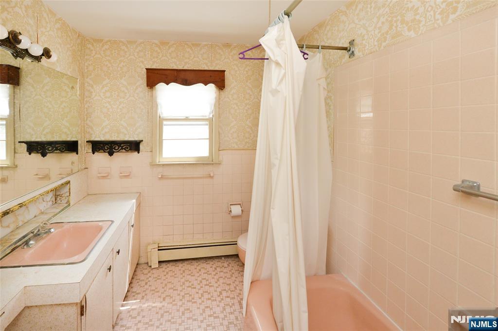 5-10 Dorothy Street, Fair Lawn, NJ 07410 Listing Photo  17