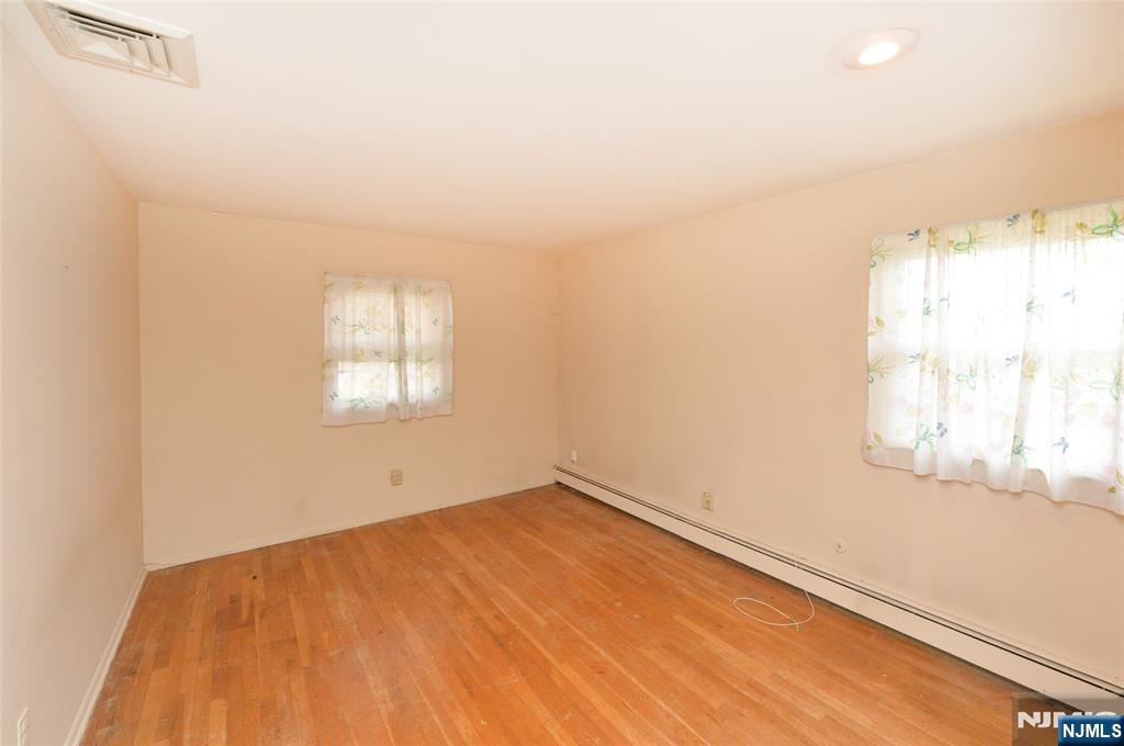 5-10 Dorothy Street, Fair Lawn, NJ 07410 Listing Photo  18