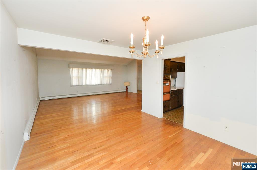 5-10 Dorothy Street, Fair Lawn, NJ 07410 Listing Photo  6