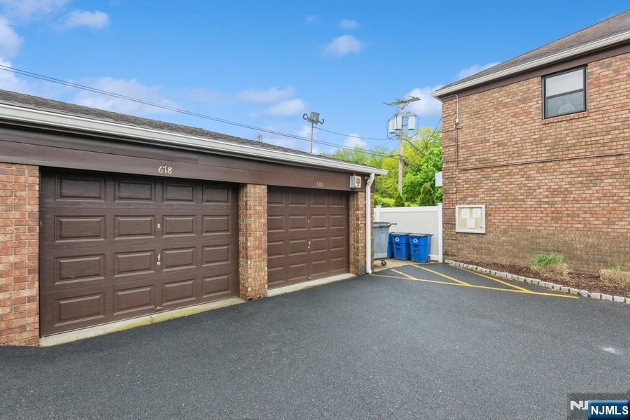 678 Bloomfield Avenue 678 - Photo 4