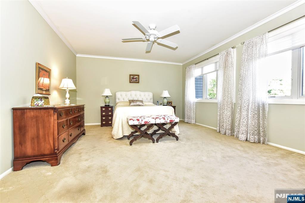 30 N Bayard Lane, Mahwah, NJ 07430 Listing Photo  18