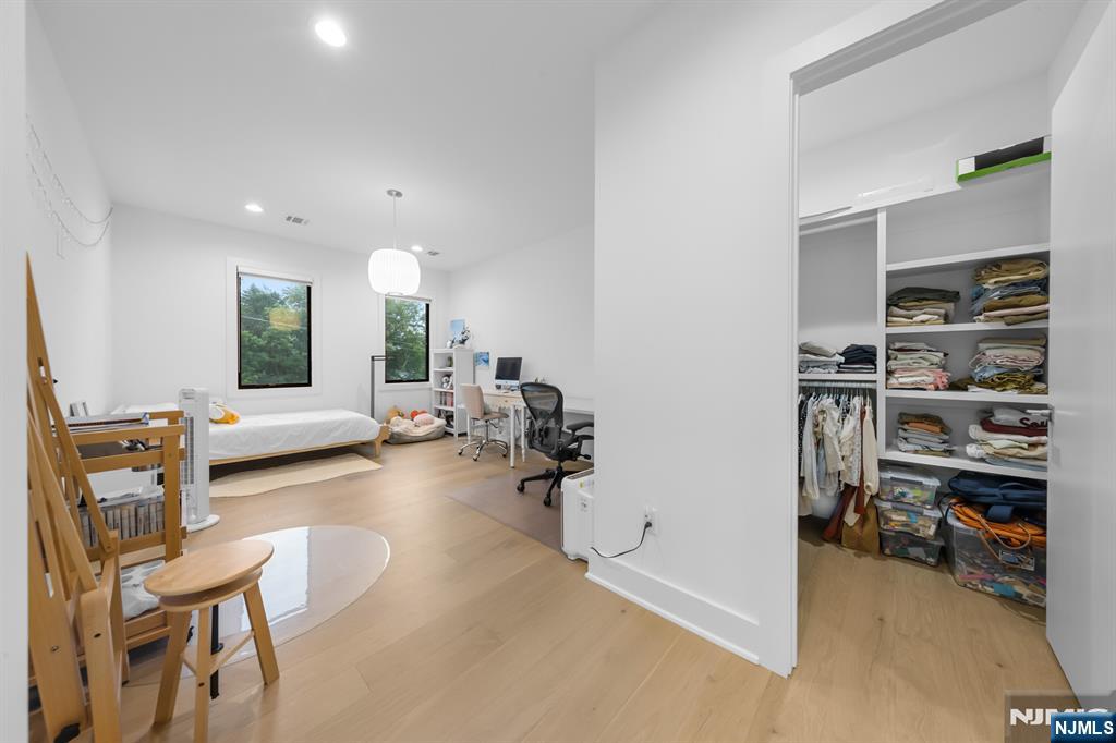 4 Wedgehill Lane, Montvale, NJ 07645 Listing Photo  18
