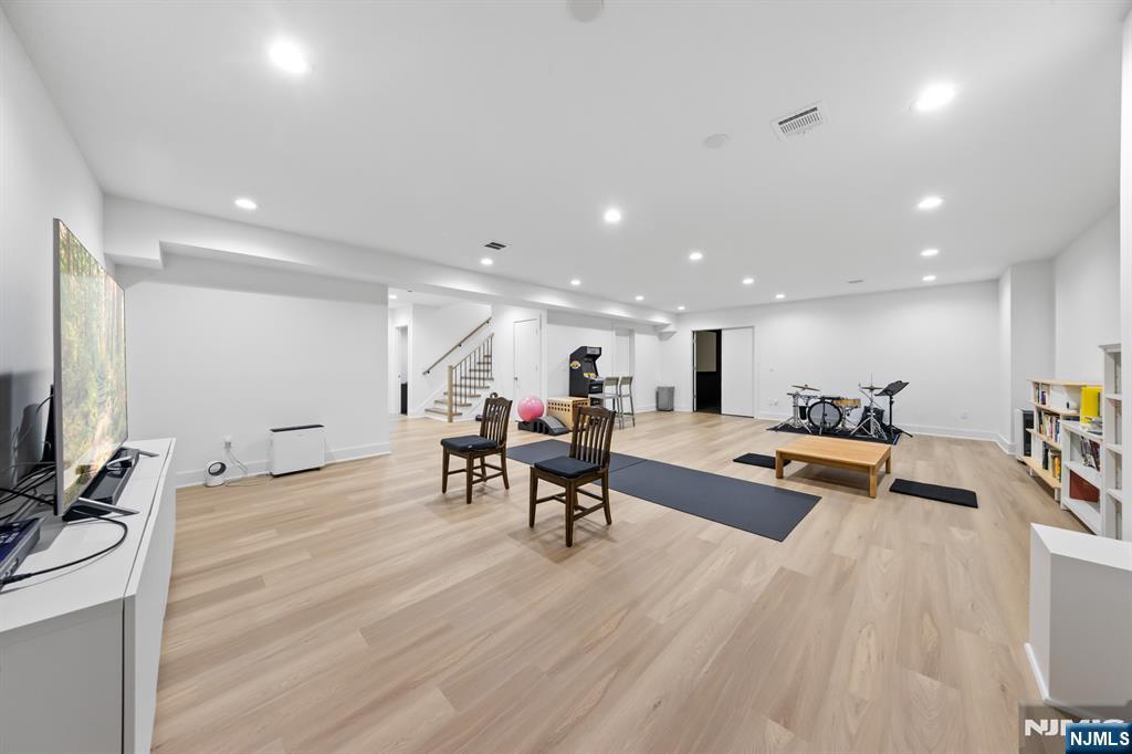 4 Wedgehill Lane, Montvale, NJ 07645 Listing Photo  30