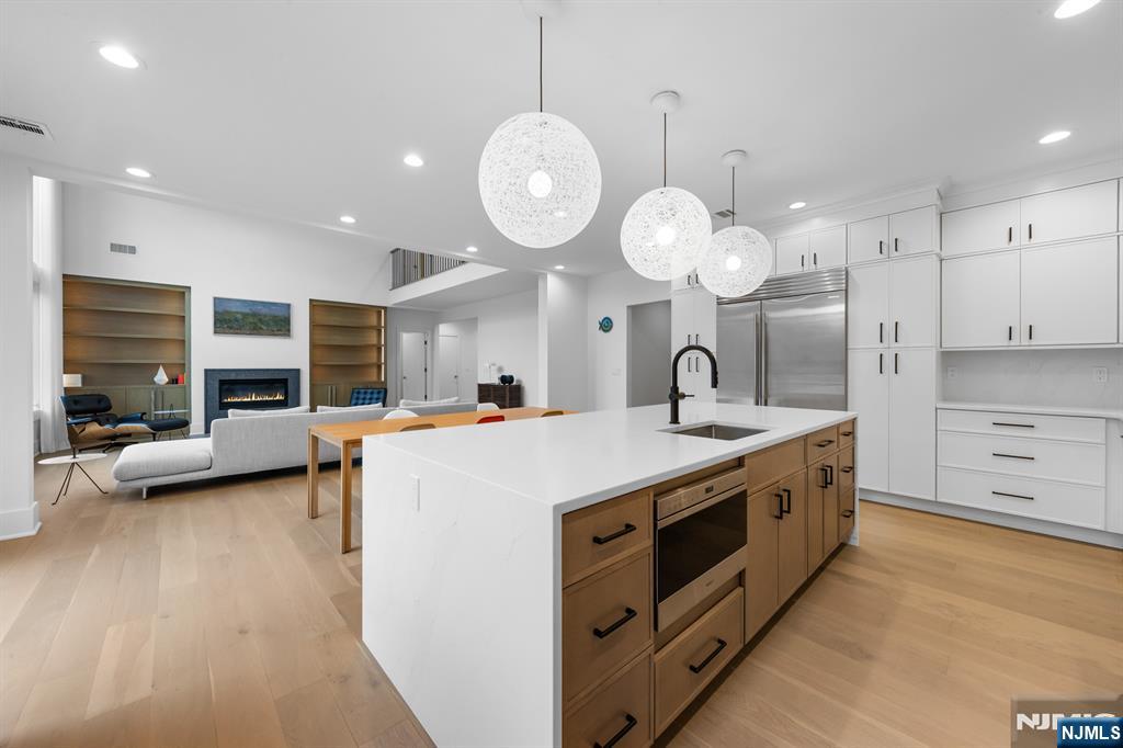 4 Wedgehill Lane, Montvale, NJ 07645 Listing Photo  6